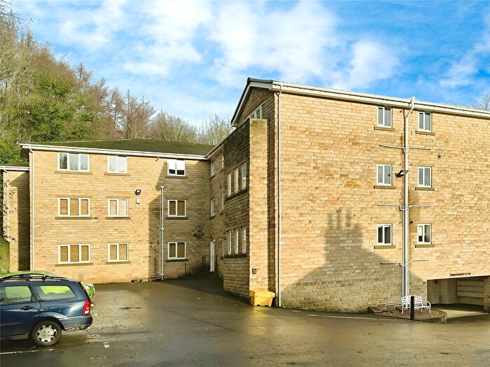 1 Bedroom Flat For Sale In Revive Court, Cowcliffe, Huddersfield, HD2