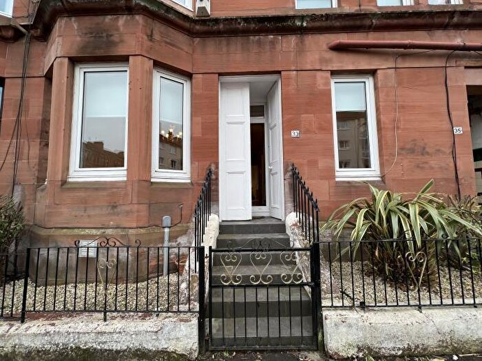 2 Bedroom Flat To Rent In Exeter Drive No, G11