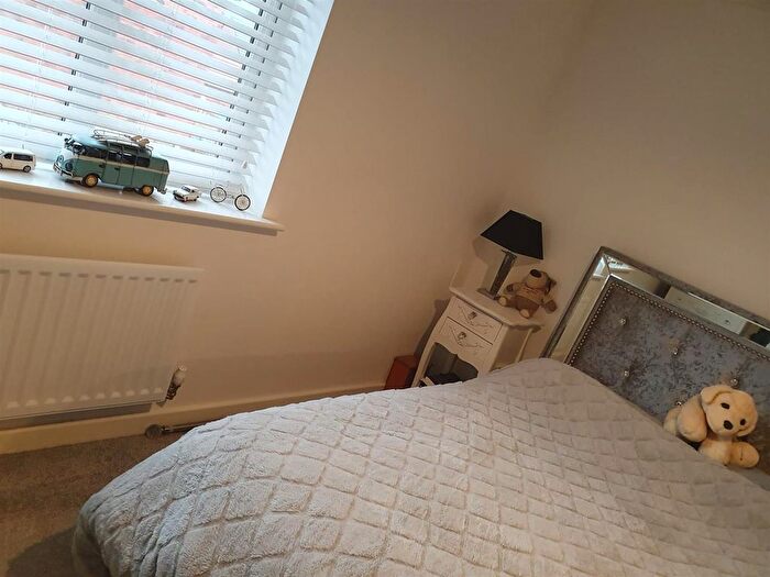 2 Bedroom End Of Terrace House For Sale In Duke Street, Kidderminster, DY10
