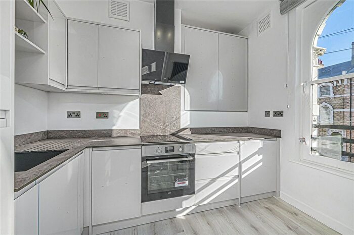 1 Bedroom Flat To Rent In Ferndale Road, London, SW4