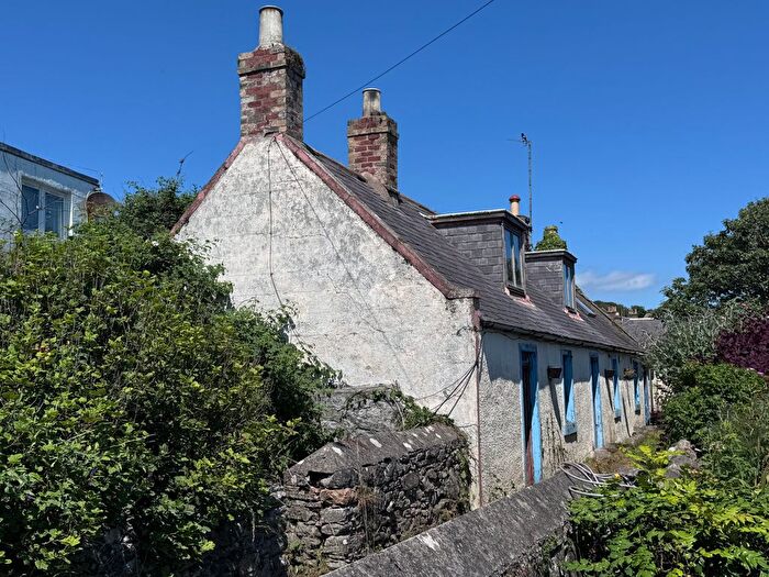 1 Bedroom Detached House For Sale In South Street, Johnshaven, Montrose, Angus, DD10