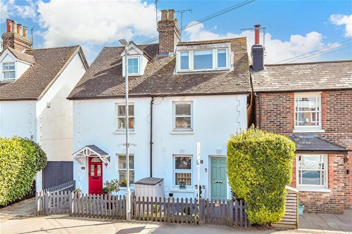 3 Bedroom Semi-Detached House For Sale In Commercial Road, Paddock Wood, Tonbridge, Kent, TN12