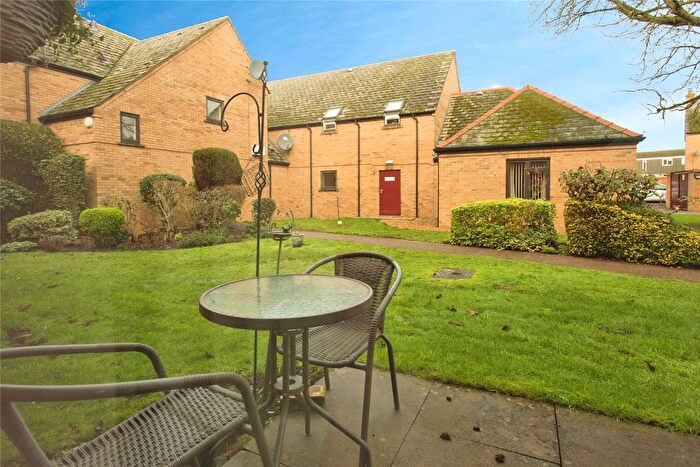 1 Bedroom Flat For Sale In Windmill Grange, Histon, CB24