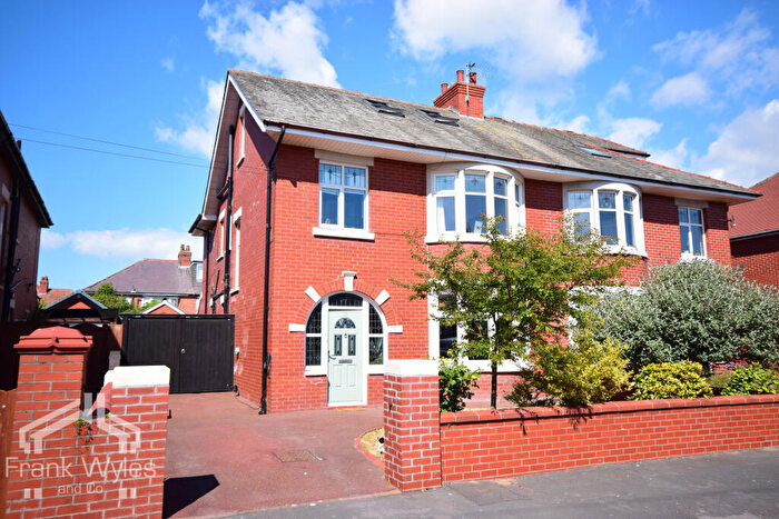 6 Bedroom Semi-Detached House For Sale In The Boulevard, Lytham St. Annes, Lancashire, FY8
