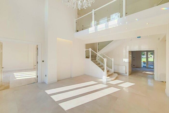 8 Bedroom Detached House To Rent In The Bishops Avenue, Hampstead, London, N2