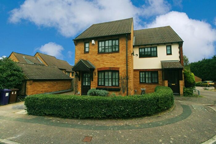 2 Bedroom Terraced House To Rent In Horace Gay Gardens, Letchworth Garden City, SG6