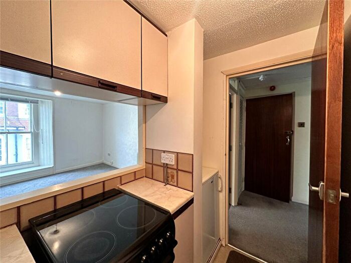 1 Bedroom Flat To Rent In The Norton, Tenby, Pembrokeshire, SA70