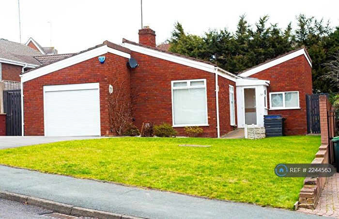 3 Bedroom Detached House To Rent In Longleat, Birmingham, B43