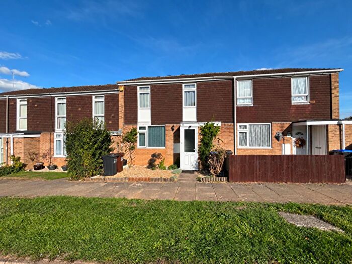 3 Bedroom Terraced House For Sale In Longueville Court, Lumbertubs, Northampton, NN3