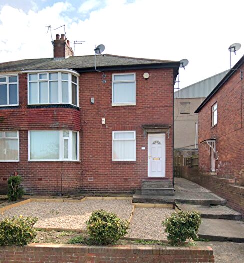 3 Bedroom Flat To Rent In Ovington Grove, Fenham, Newcastle Upon Tyne, NE5