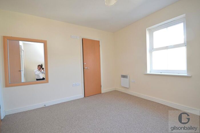 2 Bedroom Coach House To Rent In Kenneth McKee Plain, Norwich, Norfolk, NR2