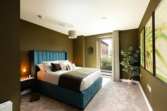 1 Bedroom Apartment To Rent In Mcewan Walk, Edinburgh, EH3