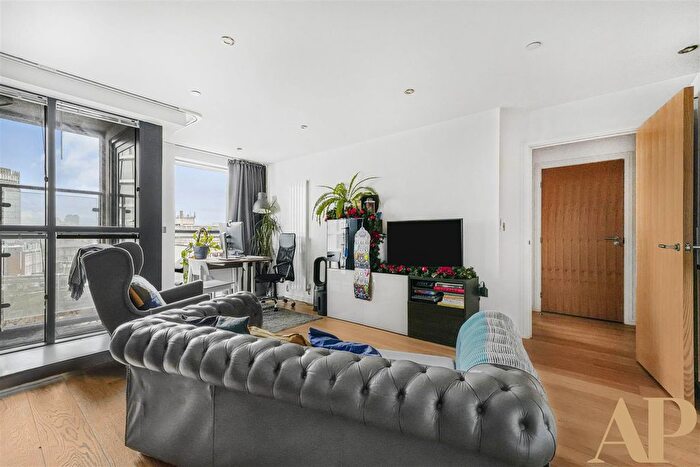 1 Bedroom Property To Rent In Newington Causeway, London, SE1