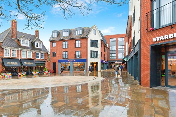 2 Bedroom Apartment For Sale In Leys Avenue, Letchworth Garden City, SG6