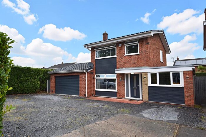 4 Bedroom Detached House For Sale In Ranscombe Crescent, Wrexham, LL13