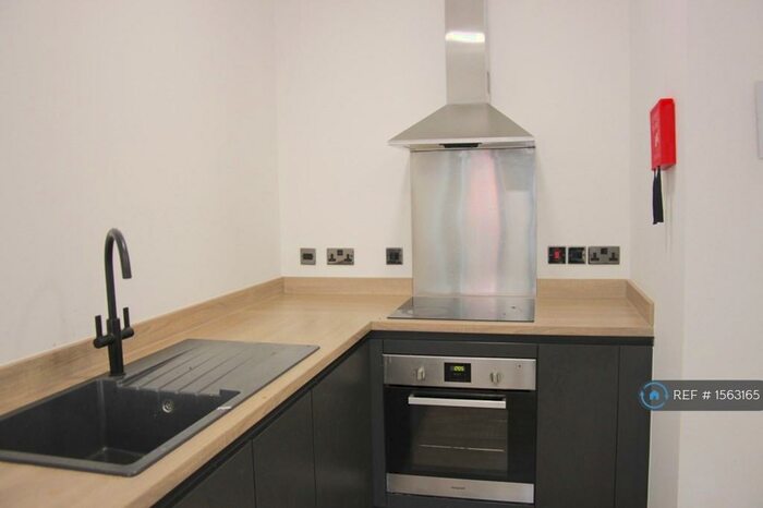 1 Bedroom Flat To Rent In Memorial Road, Worsley, Manchester, M28