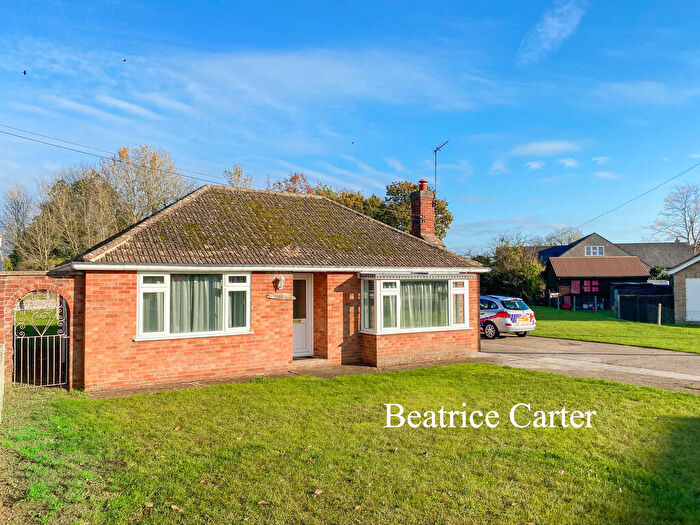 2 Bedroom Detached Bungalow To Rent In The Street, Holywell Row, IP28