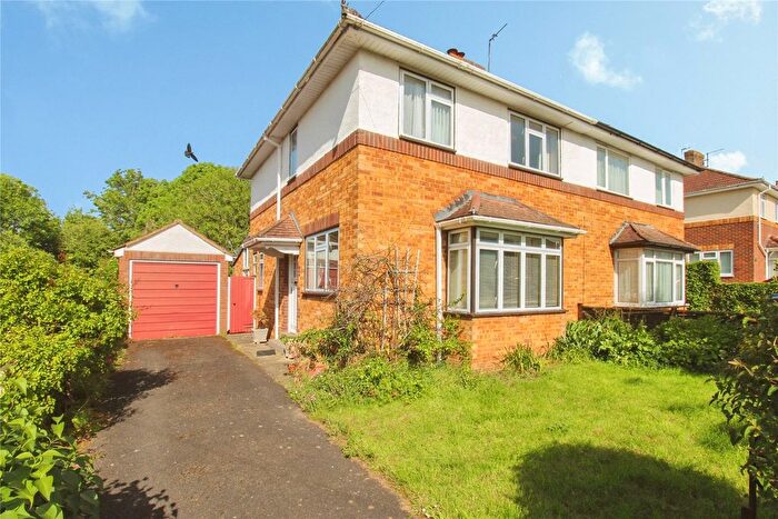 3 Bedroom Semi-Detached House For Sale In Elmdale Road, Trowbridge, BA14