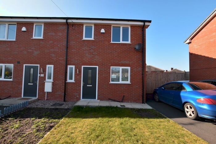 3 Bedroom Semi-Detached House To Rent In Formby Avenue, Atherton, Manchester M46