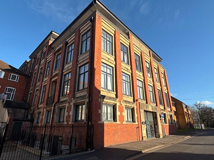 1 Bedroom Apartment To Rent In Newton Road, Yeovil, BA20