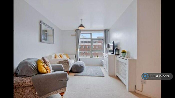 2 Bedroom Flat To Rent In City Heights, Birmingham, B4