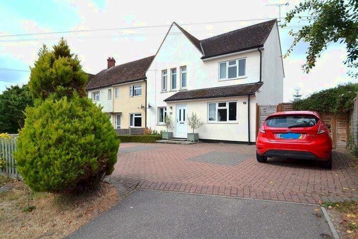 4 Bedroom End Of Terrace House For Sale In Hill View, Buckland, Buntingford, SG9