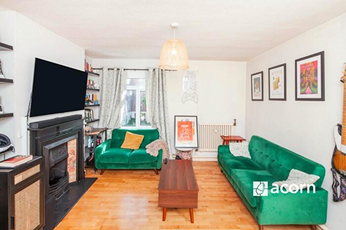 2 Bedroom Flat To Rent In Sydenham Hill London, SE23