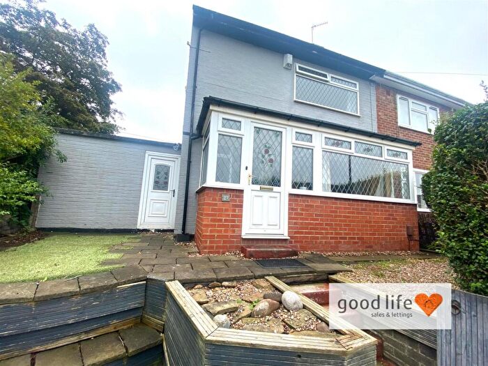 2 Bedroom House For Sale In Thistle Road, Thorney Close, Sunderland, SR3