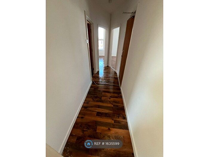 1 Bedroom Flat To Rent In Claremont Road, Seaforth, Liverpool, L21