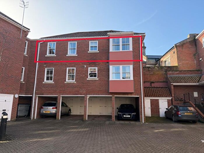 2 Bedroom Flat For Sale In St. Martin At Bale Court, Norwich, Norfolk, NR1