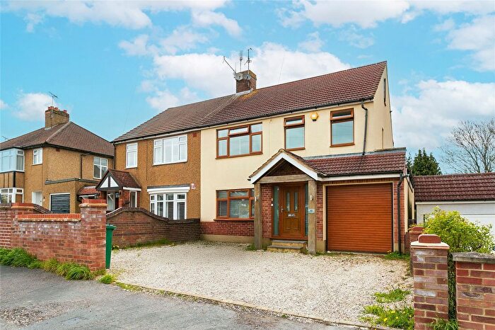 4 Bedroom Semi-Detached House To Rent In Bucknalls Lane, Watford, Hertfordshire, WD25