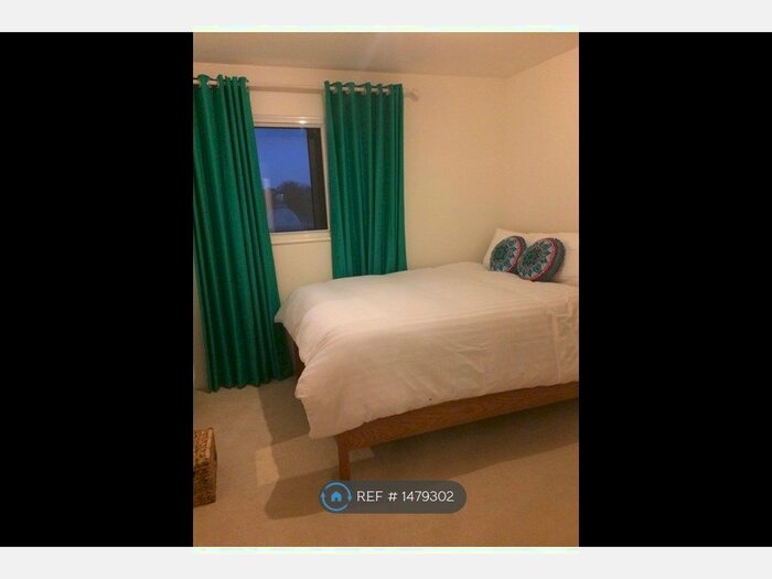 2 Bedroom Flat To Rent In Lewisham High Street, London, SE13