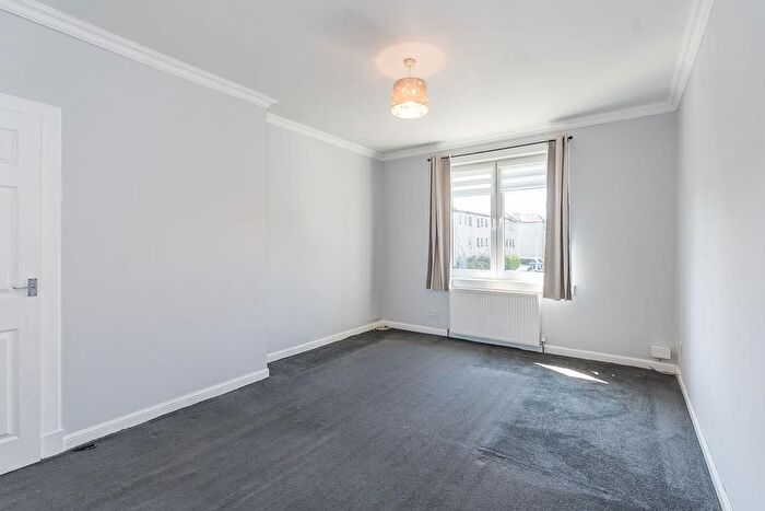 2 Bedroom Flat To Rent In Gibraltar Terrace, Dalkeith, EH22