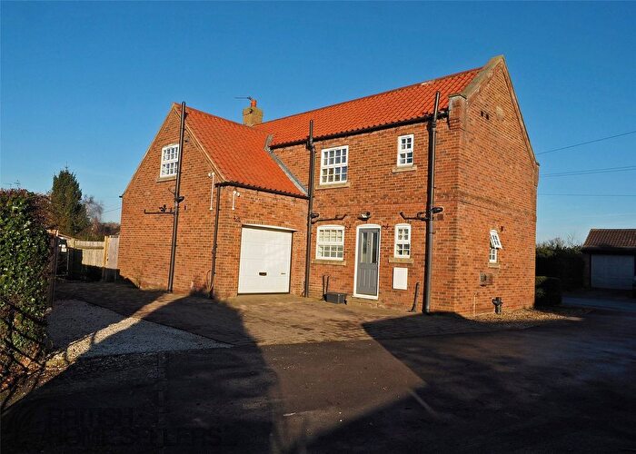 4 Bedroom Detached House For Sale In Hillam Road, Gateforth, Selby, North Yorkshire, YO8
