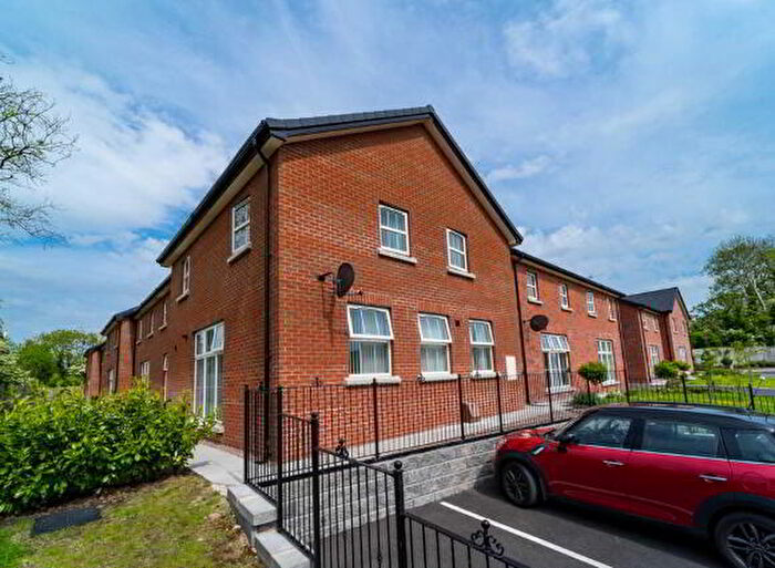 2 Bedroom TownHouse For Sale In Meadow Place, Lisburn, BT28