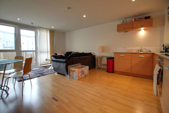 2 Bedroom Apartment To Rent In Quartz Apartments, Hall Street, Jewellery Quarter, B18