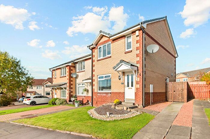 3 Bedroom End Of Terrace House For Sale In Lademill, Whins Of Milton, FK7