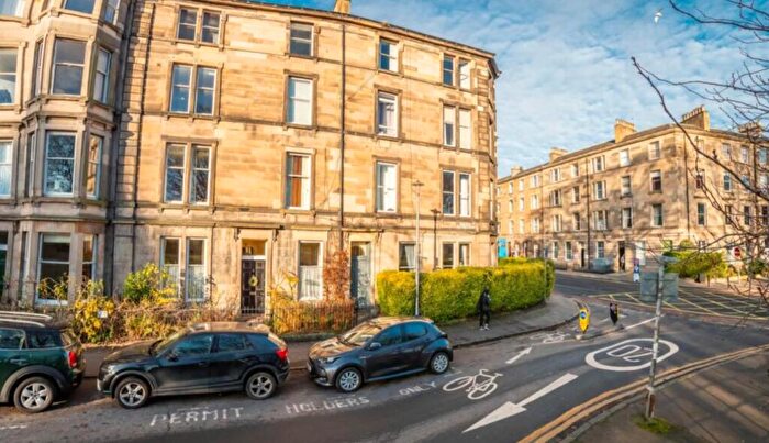 4 Bedroom Flat To Rent In , Leven Terrace, Edinburgh, EH3