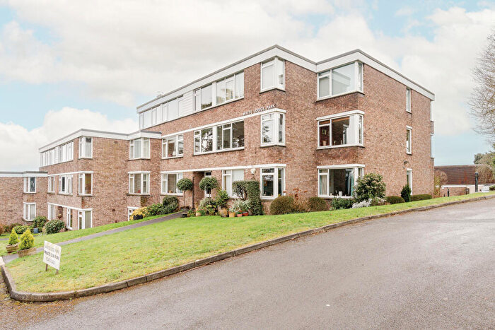 2 Bedroom Flat For Sale In White Lodge Park, Portishead, North Somerset, BS20