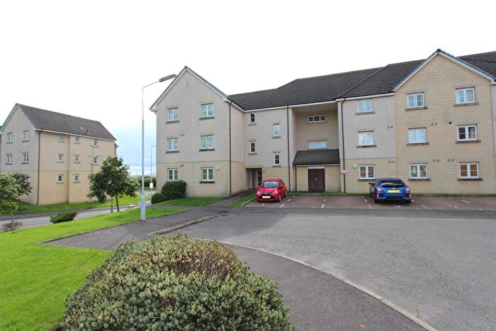 2 Bedroom Flat To Rent In B Tarmachan Road, Dunfermline, KY11