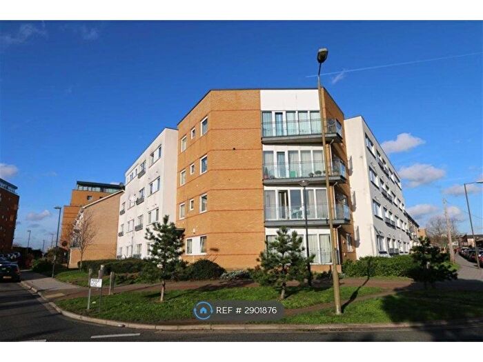 2 Bedroom Flat To Rent In Merbury Road, London, SE28