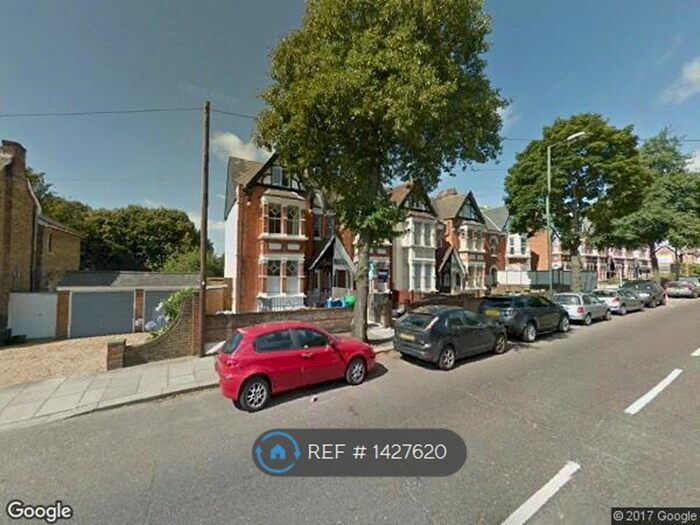 2 Bedroom Flat To Rent In Waldegrave Rd, Teddington, TW11