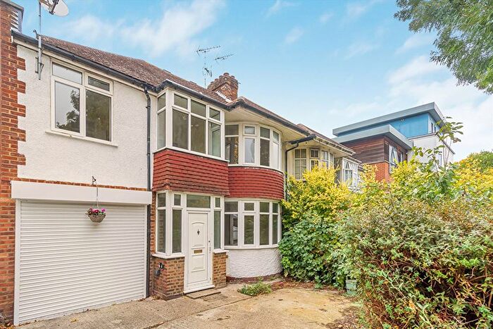 5 Bedroom Property To Rent In Twyford Abbey Road, Park Royal, NW10