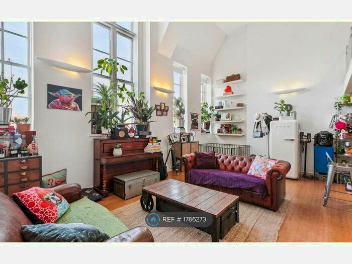 2 Bedroom Flat To Rent In Reed Place, London, SW4