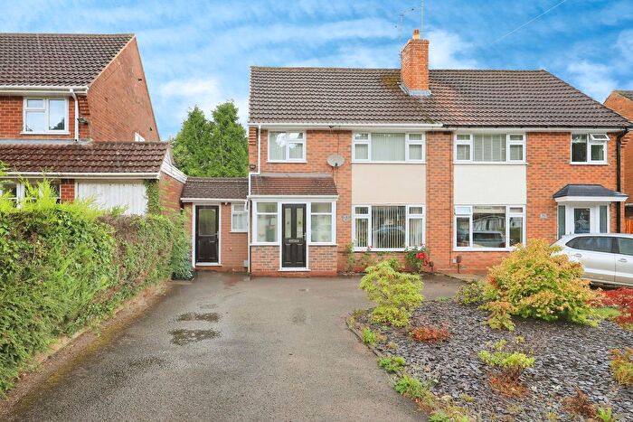 3 Bedroom Semi-detached House For Sale In Windsor Gardens, Castlecroft, Wolverhampton, West Midlands, WV3