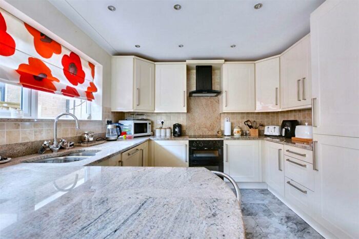 2 Bedroom Detached Bungalow For Sale In Lock Lane, Sawley, NG10