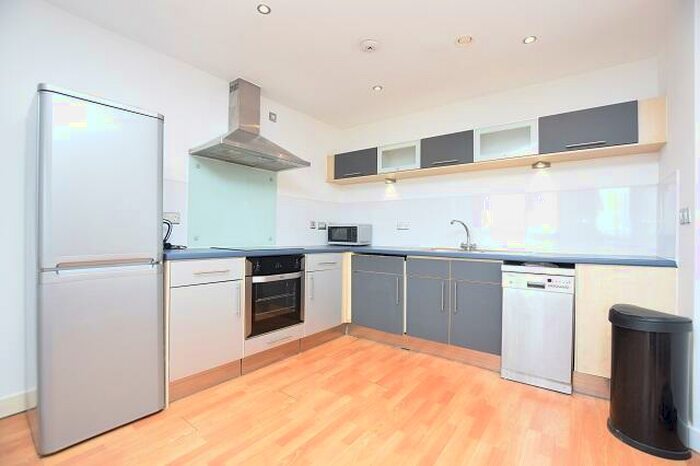 2 Bedroom Apartment To Rent In West One Panorama, Sheffield, S1