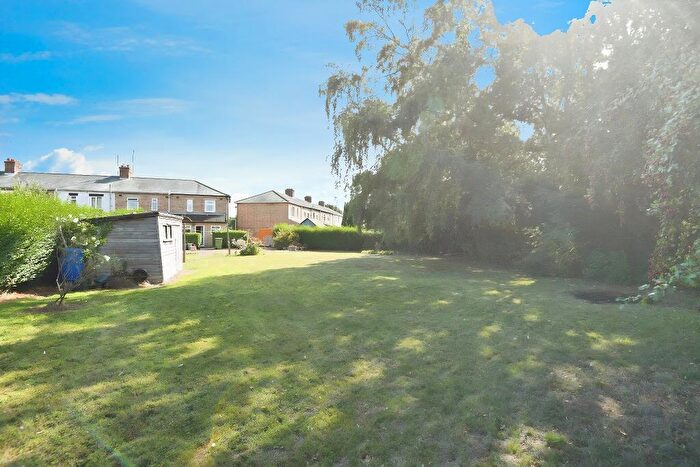3 Bedroom End Of Terrace House For Sale In Summerfield Close, Wisbech, Cambridgeshire, PE13