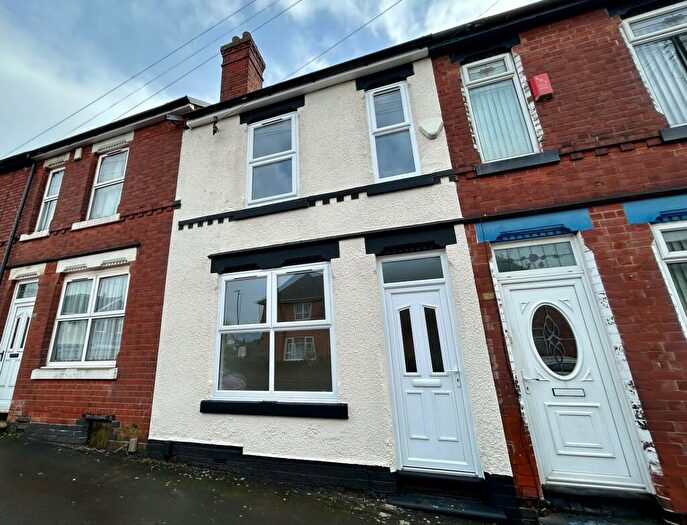 3 Bedroom Terraced House To Rent In Waterford Street, NG6