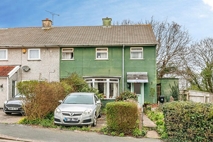 3 Bedroom Semi Detached House For Sale In Chakeshill Drive, Bristol, BS10